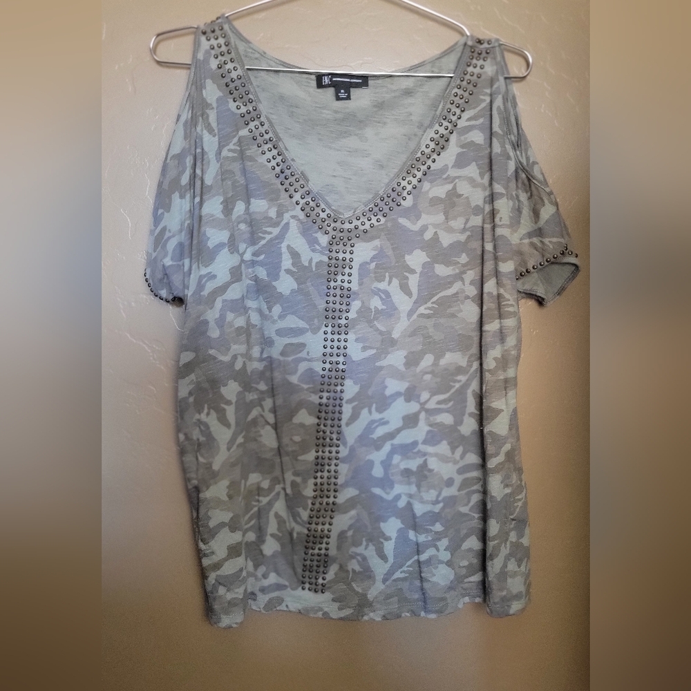 INC International Concepts Cotton Camouflage Cold Shoulder T-Shirt